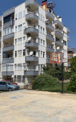 Real Estate in Неважно