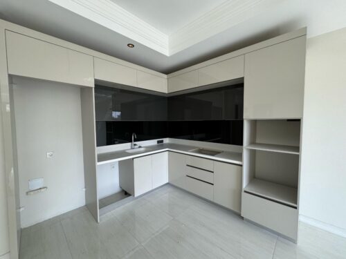 1+1 Apartment in Azura World, Turkler — 85 m², New