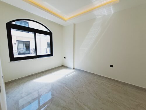 Modern 1+1 Apartment with South-East Facing in Central Alanya