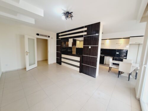Real Estate in Oba