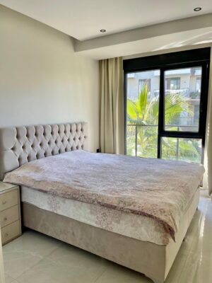 Real Estate in Oba